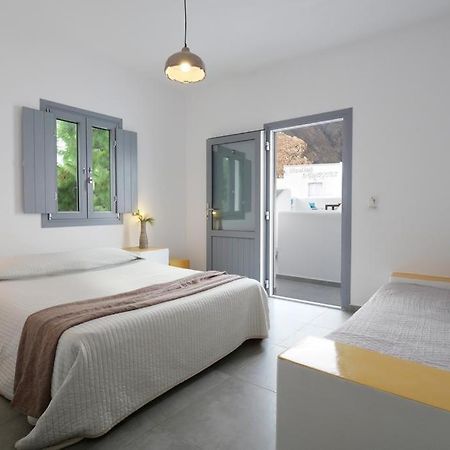 Perissa Blue Dome Rooms Exterior photo