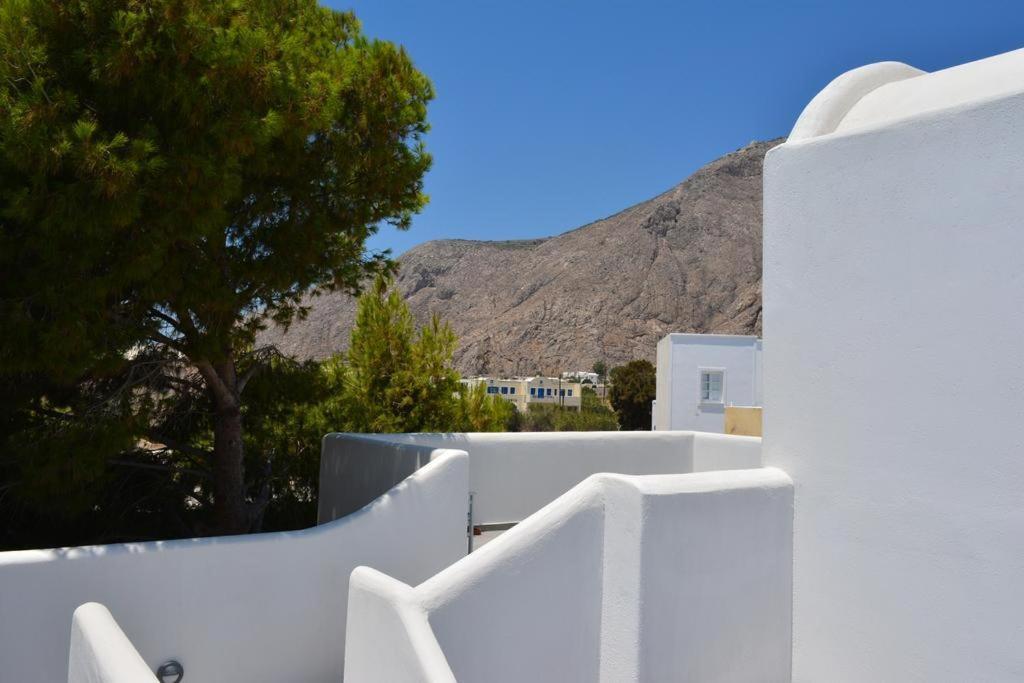 Perissa Blue Dome Rooms Exterior photo
